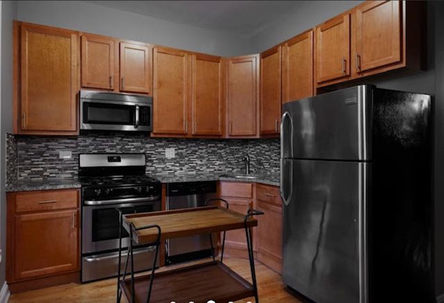 3443 N Halsted Street 2D, Chicago, IL 60657