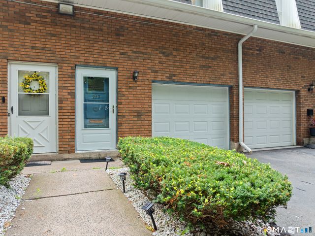 323 Dunfey Lane 323, Windsor, CT 06095