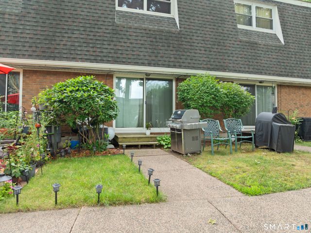 323 Dunfey Lane 323, Windsor, CT 06095
