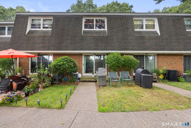 323 Dunfey Lane 323, Windsor, CT 06095