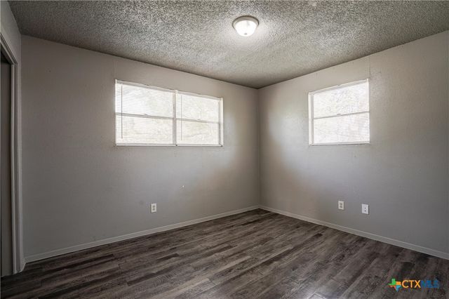 714 Martindale Road, San Marcos, TX 78666