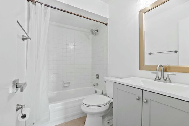 983 NW Spruce Ridge Drive 2, Stuart, FL 34994