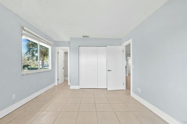 983 NW Spruce Ridge Drive 2, Stuart, FL 34994