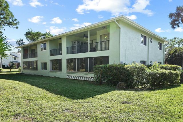 983 NW Spruce Ridge Drive 2, Stuart, FL 34994