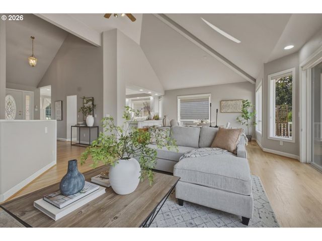 2745 UPPER BRECKENRIDGE Loop, Salem, OR 97304