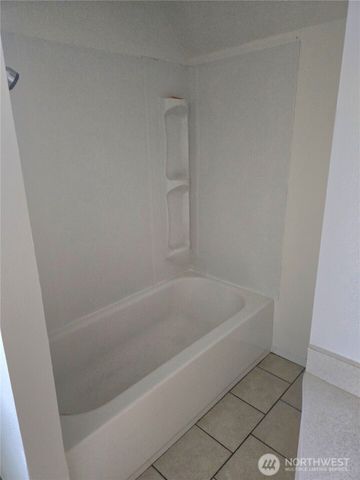 1205 Cedar Street, Raymond, WA 98577