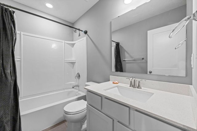 216 Monroe Street, Anoka, MN 55303