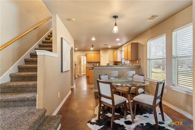 1021 Canna Lily Circle, Driftwood, TX 78619