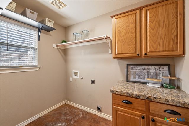 1021 Canna Lily Circle, Driftwood, TX 78619