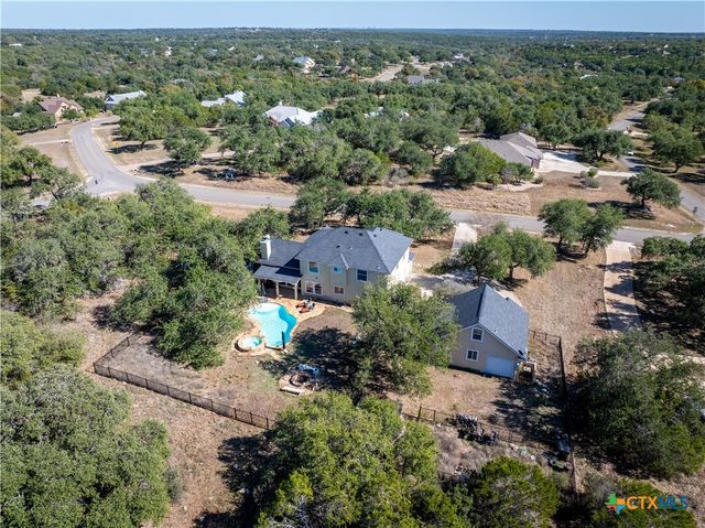 1021 Canna Lily Circle, Driftwood, TX 78619