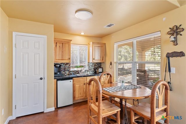 1021 Canna Lily Circle, Driftwood, TX 78619