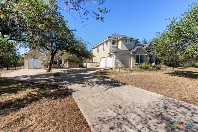 1021 Canna Lily Circle, Driftwood, TX 78619