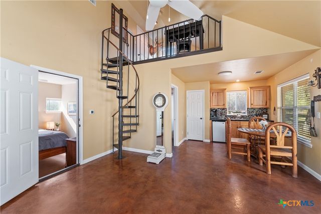 1021 Canna Lily Circle, Driftwood, TX 78619