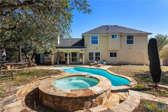 1021 Canna Lily Circle, Driftwood, TX 78619