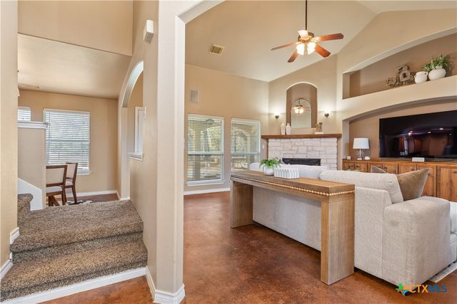 1021 Canna Lily Circle, Driftwood, TX 78619