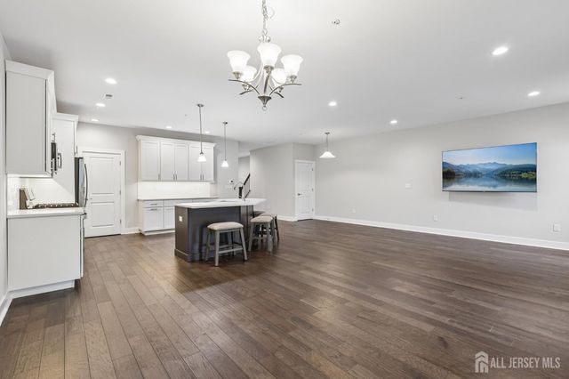 52 Riverwalk, Plainsboro, NJ 08536