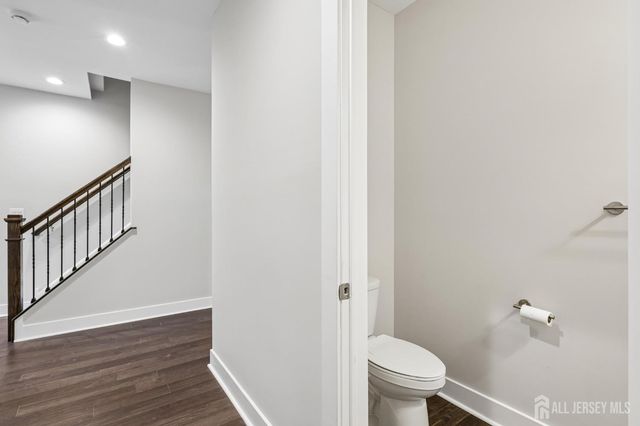 52 Riverwalk, Plainsboro, NJ 08536