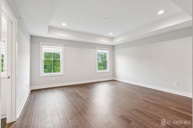 52 Riverwalk, Plainsboro, NJ 08536