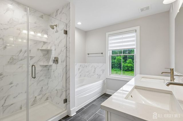 52 Riverwalk, Plainsboro, NJ 08536