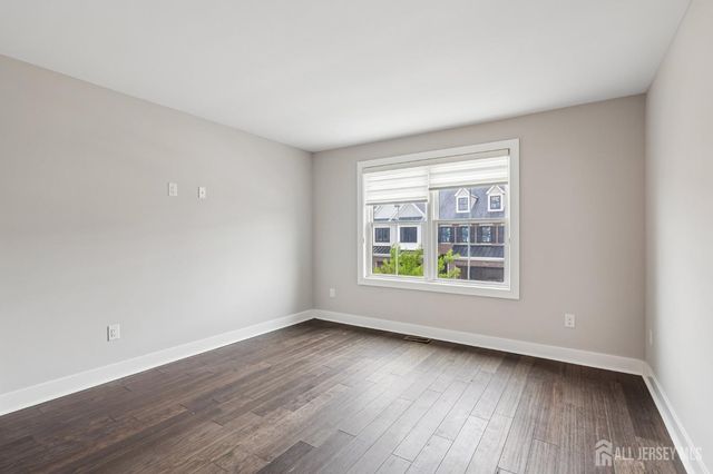 52 Riverwalk, Plainsboro, NJ 08536