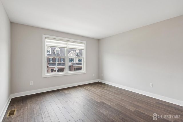 52 Riverwalk, Plainsboro, NJ 08536
