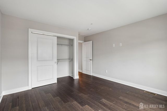 52 Riverwalk, Plainsboro, NJ 08536