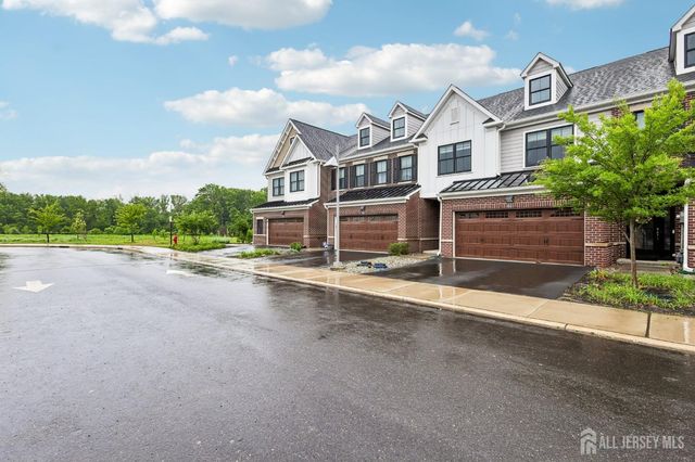 52 Riverwalk, Plainsboro, NJ 08536