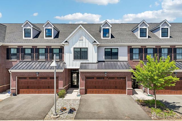 52 Riverwalk, Plainsboro, NJ 08536
