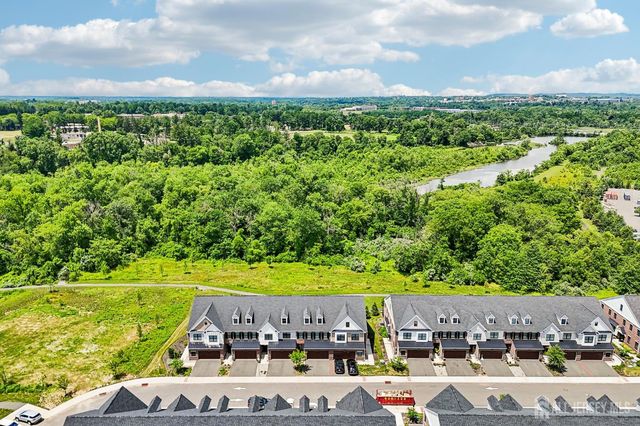52 Riverwalk, Plainsboro, NJ 08536