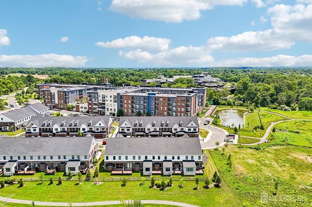 52 Riverwalk, Plainsboro, NJ 08536