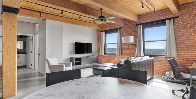 90 Wareham St 312, Boston, MA 02118