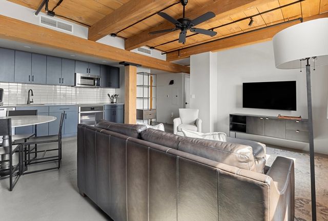 90 Wareham St 312, Boston, MA 02118