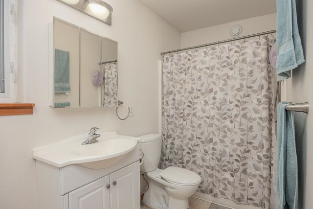 4556 WOODRIVER DRIVE, Fairbanks, AK 99701