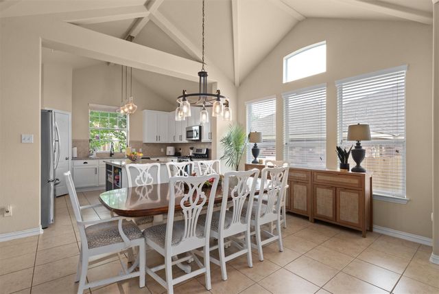 4211 Woodhaven TRL, Round Rock, TX 78665