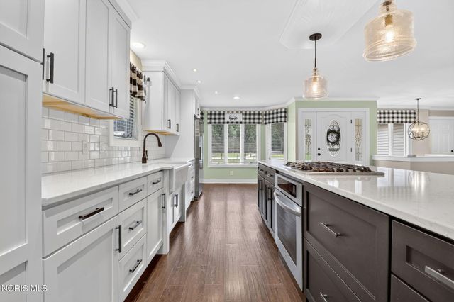 9125 Garden Road, Maumee, OH 43537
