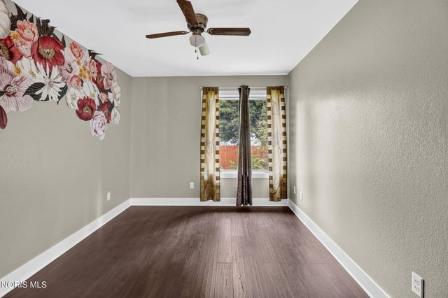 9125 Garden Road, Maumee, OH 43537