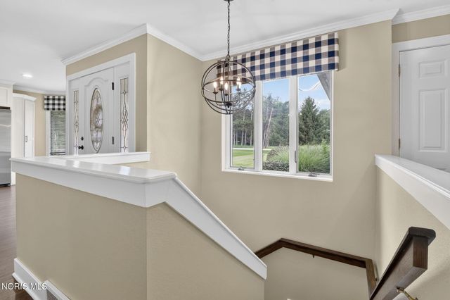 9125 Garden Road, Maumee, OH 43537