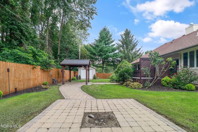 9125 Garden Road, Maumee, OH 43537