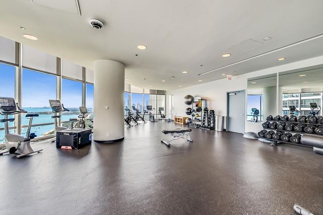 340 E Randolph Street 4901, Chicago, IL 60601