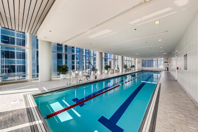 340 E Randolph Street 4901, Chicago, IL 60601