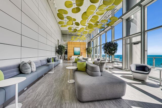 340 E Randolph Street 4901, Chicago, IL 60601