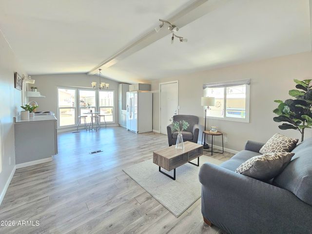 11101 E UNIVERSITY Drive 108, Apache Junction, AZ 85120