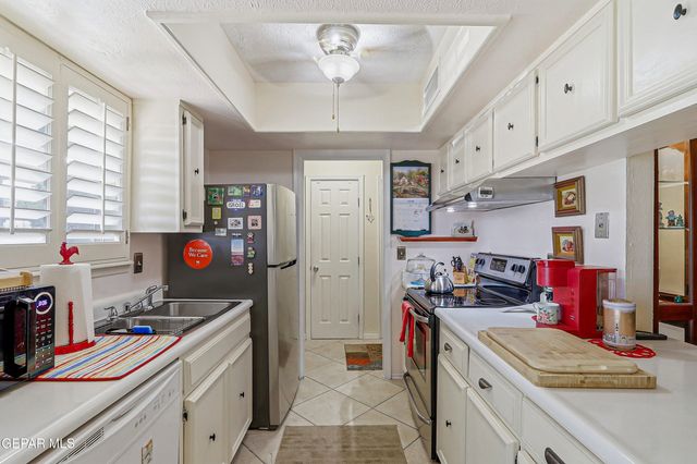 6700 ESCONDIDO Drive C1, El Paso, TX 79912