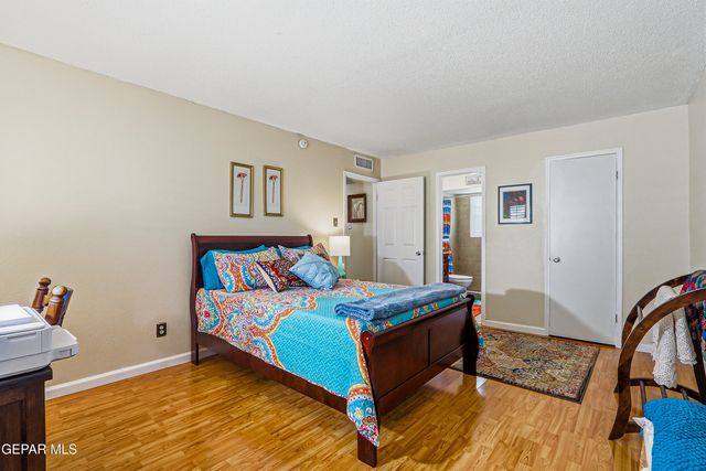 6700 ESCONDIDO Drive C1, El Paso, TX 79912