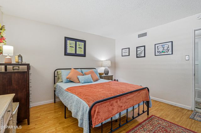 6700 ESCONDIDO Drive C1, El Paso, TX 79912
