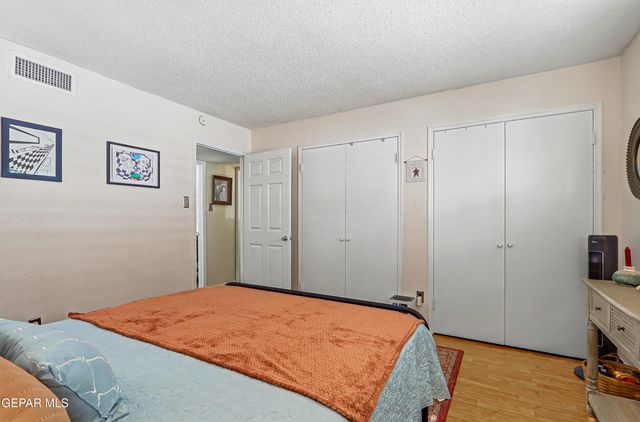 6700 ESCONDIDO Drive C1, El Paso, TX 79912