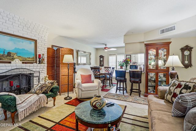 6700 ESCONDIDO Drive C1, El Paso, TX 79912