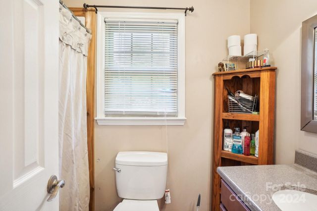 1026 Holly Drive, Gastonia, NC 28054