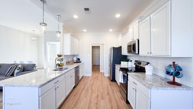 7722 Willow Way, Hernando, MS 38632
