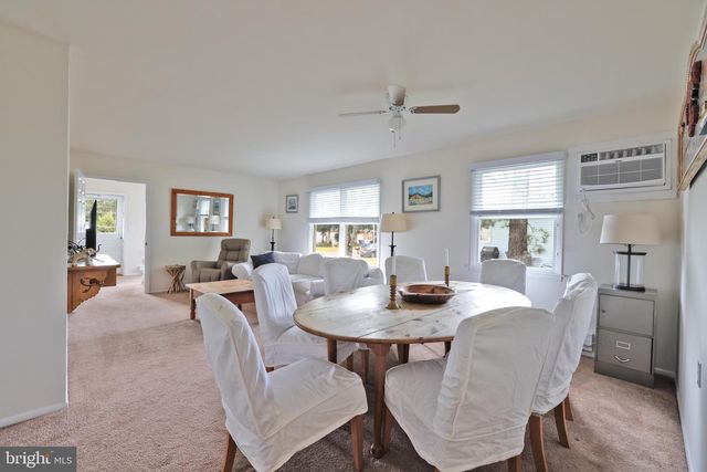 14-A MAGNOLIA RD, Manahawkin, NJ 08050